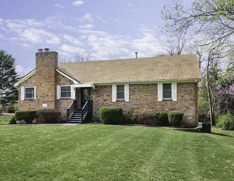 Excellent curb appeal
