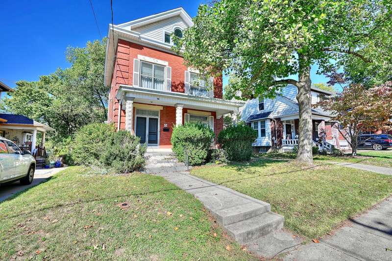 Welcome Home to 29 W. Southgate