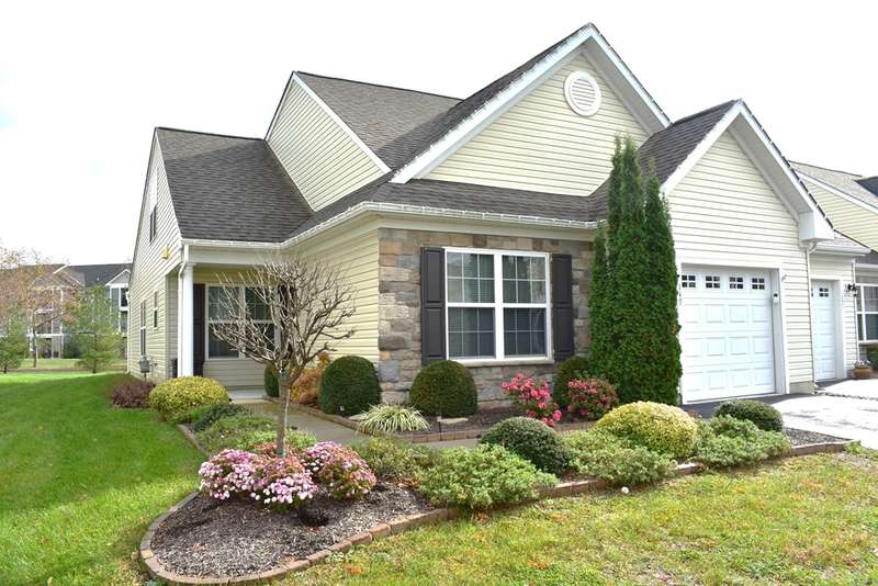 Gorgeous Facade... Lovely Curb Appeal!