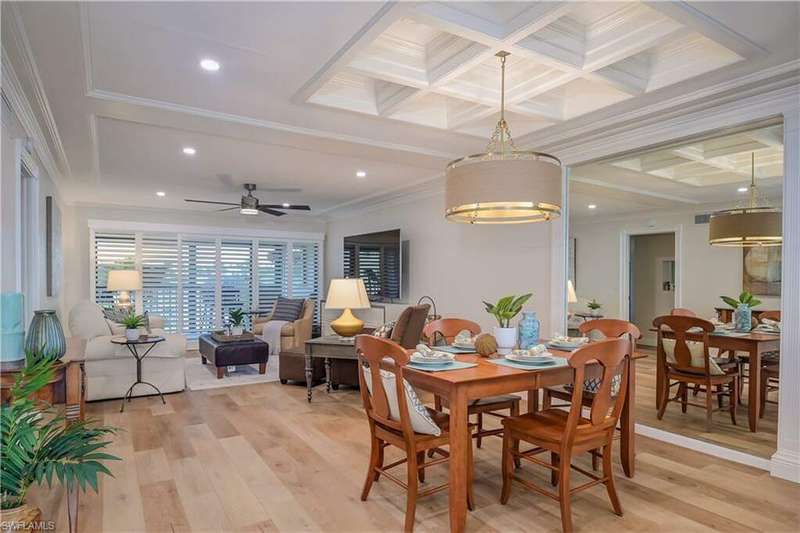 Coffered ceilings, Open living space