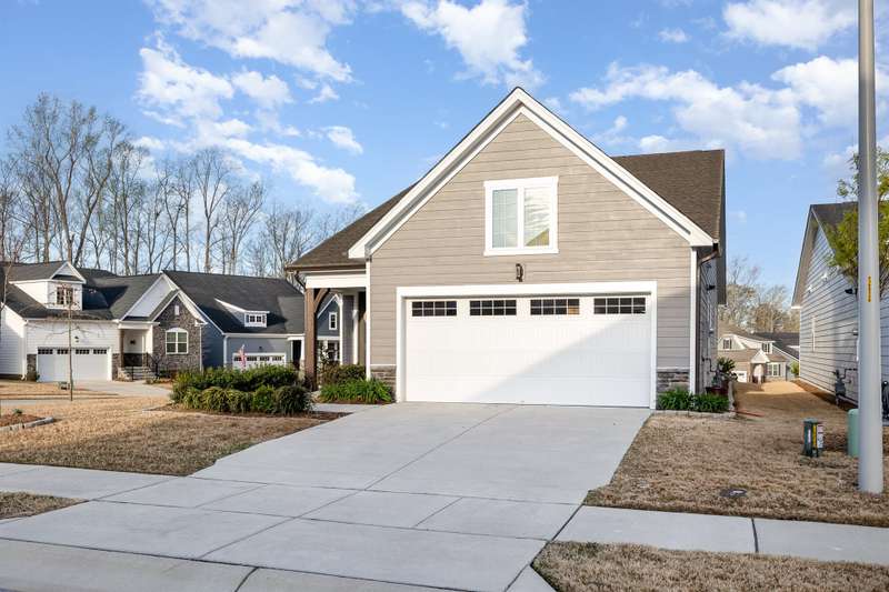 2 BED/ 2 BATH WITH A SENIOR OFFICE