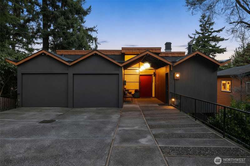 Stunning Mid-Century Modern designed by Charles Morgan.