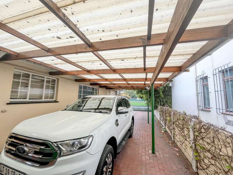 Carport
