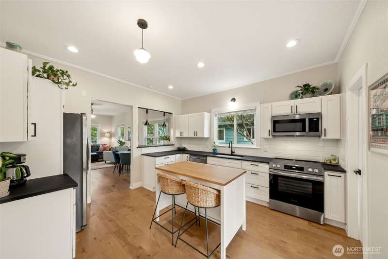 5211 Winnifred offers all the updates! Freshly remodeled- NEW roof, NEW re-lined sewer line, fully updated kitchen & baths, LVP flooring & MORE!!