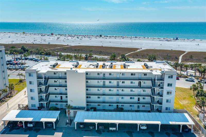 Aerial view showing Siesta Key Beach.