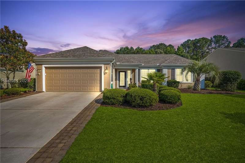 7 Fairforest Lane, Dogwood model.