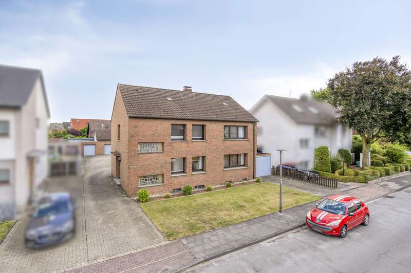 Strassenansicht_web
