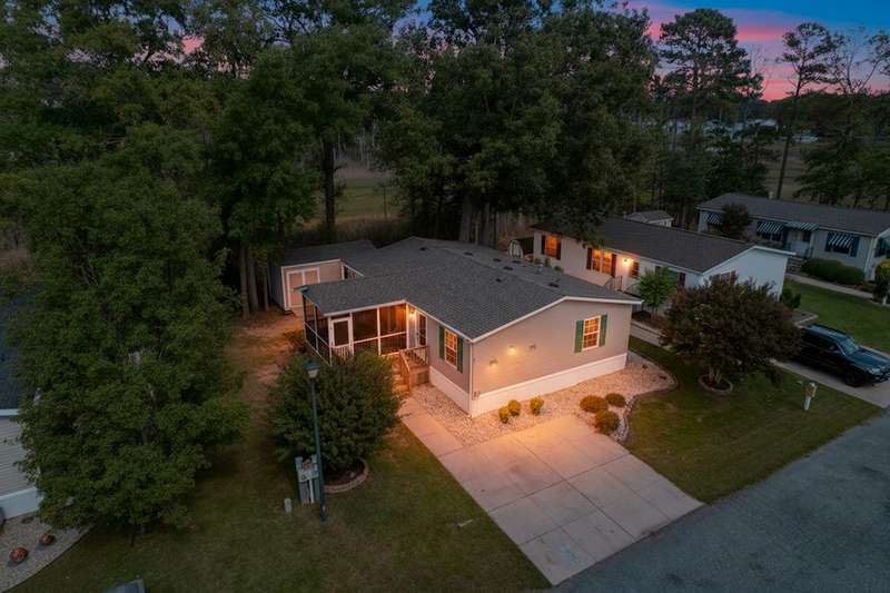 Presenting Jake Drive