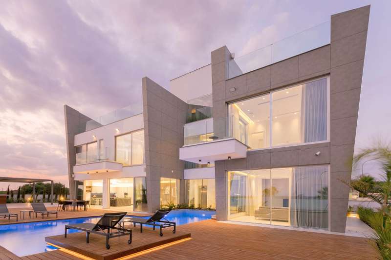 Ocean View Extraordinary Villa Image