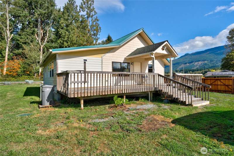 Welcome to 23404 Prairie rd!