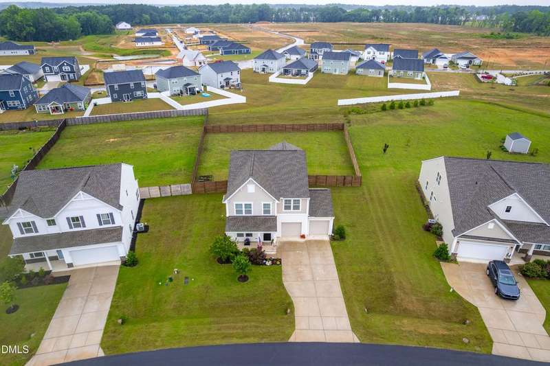 dji_fly_20250527_124842_97_1748375126694