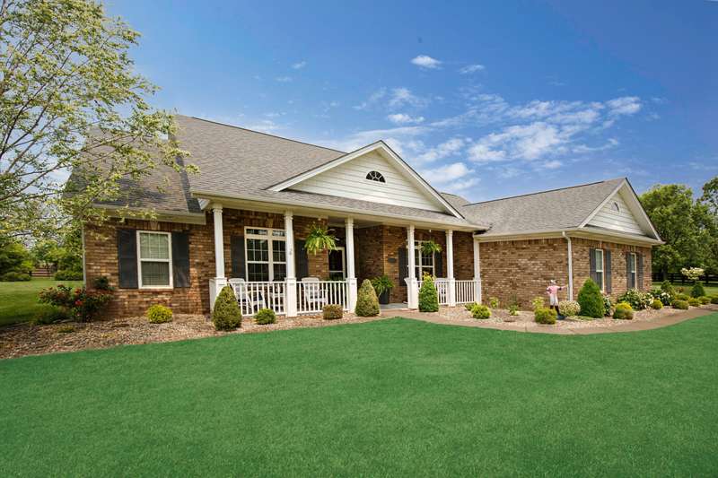 2005 Oak Hill Ct 1