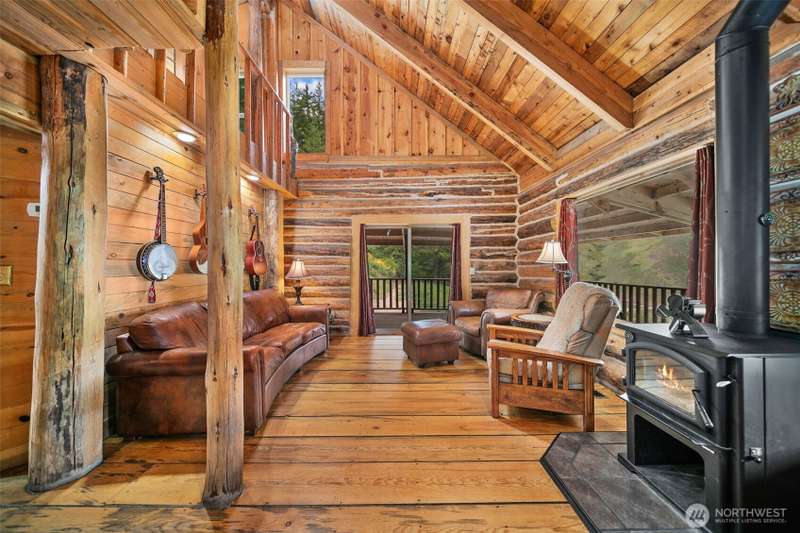 Solitude, Serenity and Privacy Discovered on Olalla Canyon