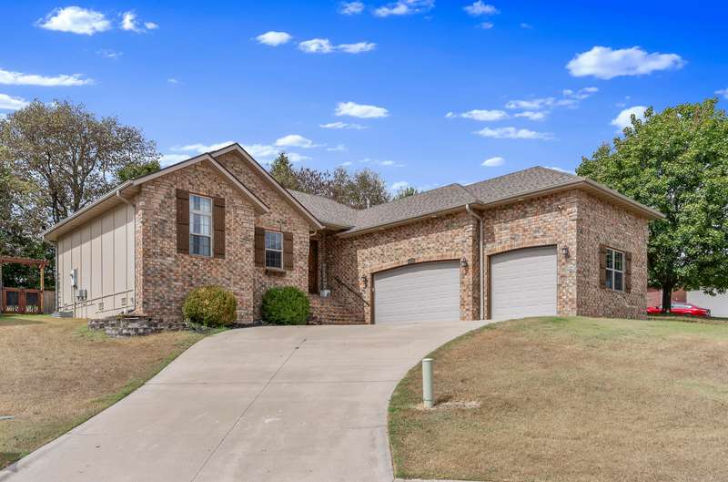 5475Rivercut