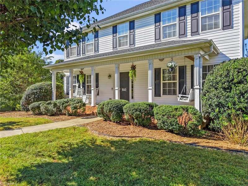 Lovely two-story home in Wellesley Place