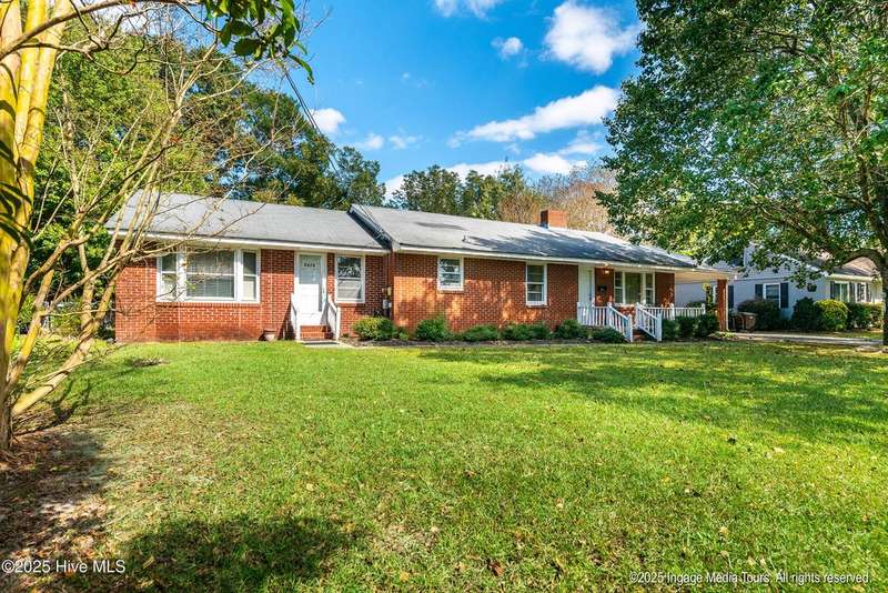 3470 E Wilson St Farmville NC-SCREEN-2