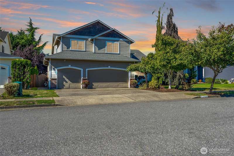 Charming exterior on this lovely home, plenty of driveway parking too!