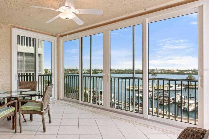 1260 Dolphin Bay Way, Unit 404
