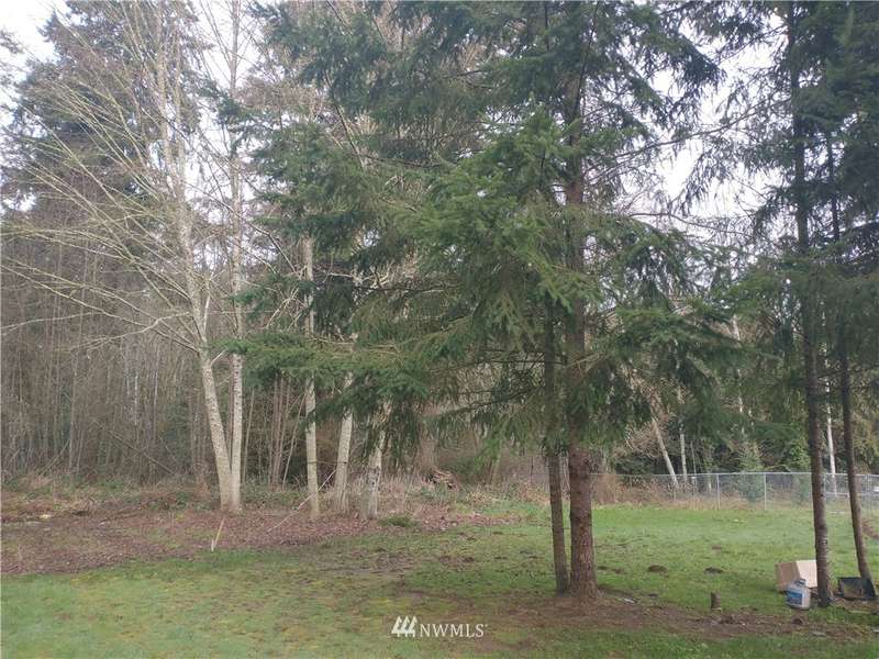 7 Tax Parcels; 1.3 acres. County Zoned Res. 5-9 DU/Acre.Please see Tax Parcel Maps in NWMLS that show each of the 7 tax parcels. Buyer to Review to their satisfaction. Sign should be up Fri or Saturday.
