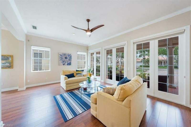 Beautiful sun-drenched formal living room