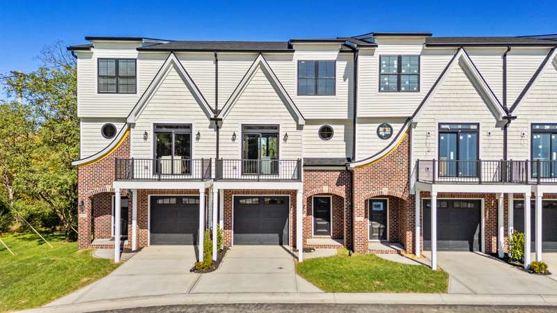 1_dji_20251024095840_0001_d