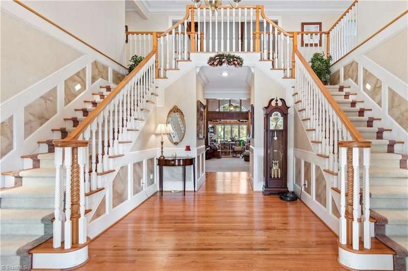 Grand Entry with double staircase