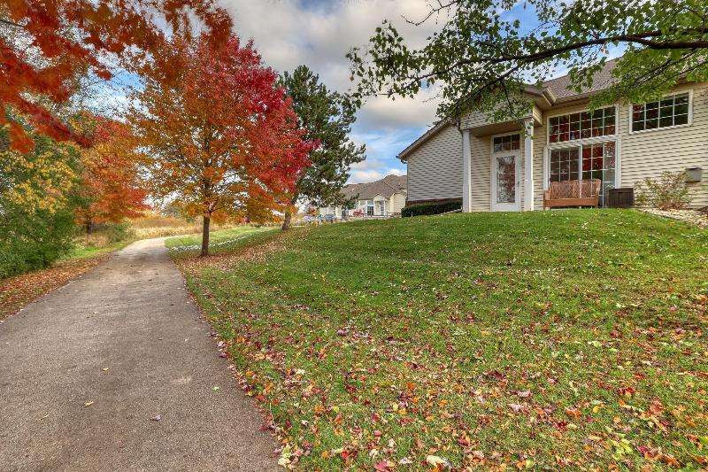 Overlooks beautiful Fox River Trail
