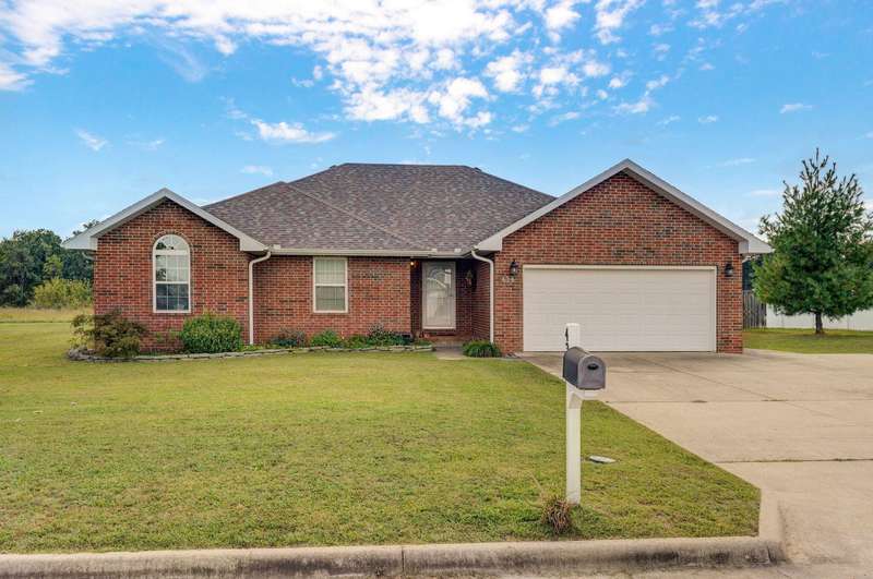 343 Todd Ln-1