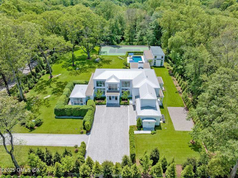 8 Fox Run Ln 03rev - WEB