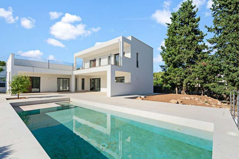 Neue-Villa-in-Crestatx