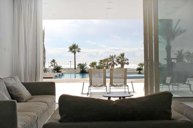 Modern Coastal Villa Image