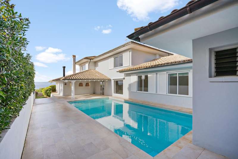 Villa-mit-Meerblick-Bahia-Azul-Llucmajor