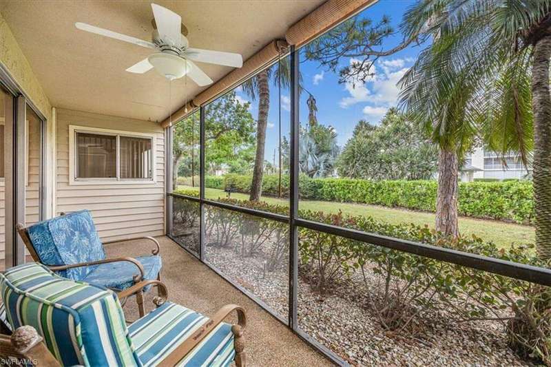 Screened in Lanai with a wealth of natural light and ceiling fan