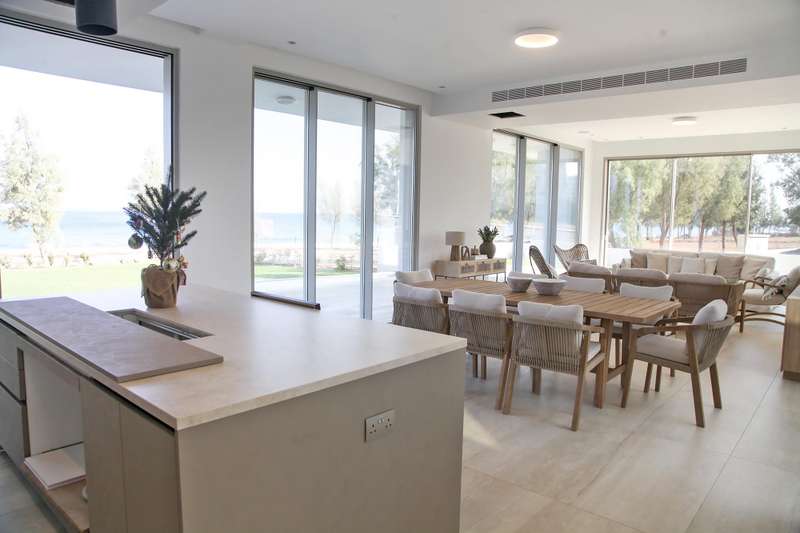 Amazing Sea Front Villa Image
