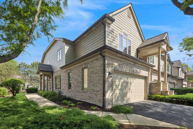 Ranch unit with attached garage