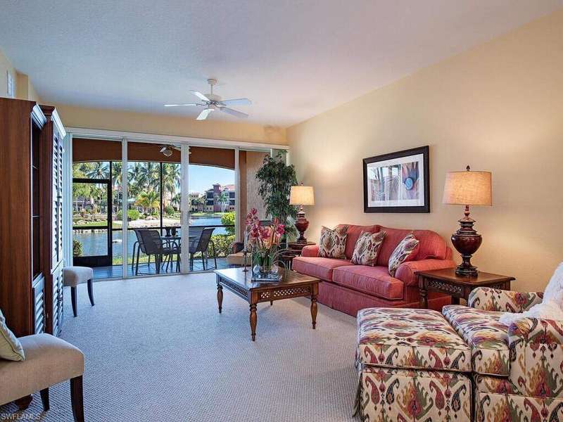 Open floor plan and gorgeous water views!