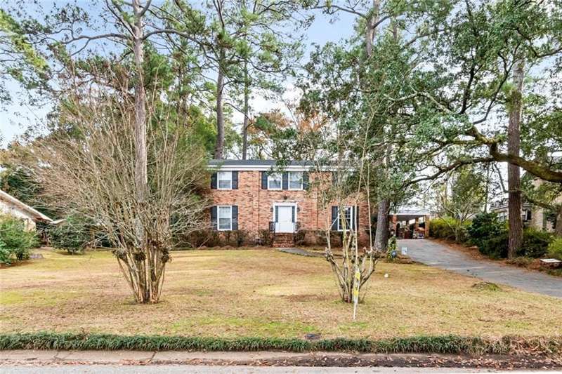View of front of home with a front yard