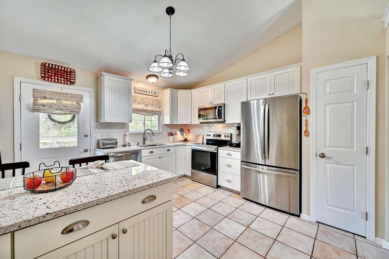 DSC_5813_4_5_6_7Interior01ripple