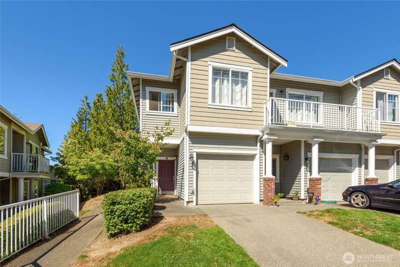 Welcome to this beautifully remodeled Ashburn condominium in a desirable gated community.