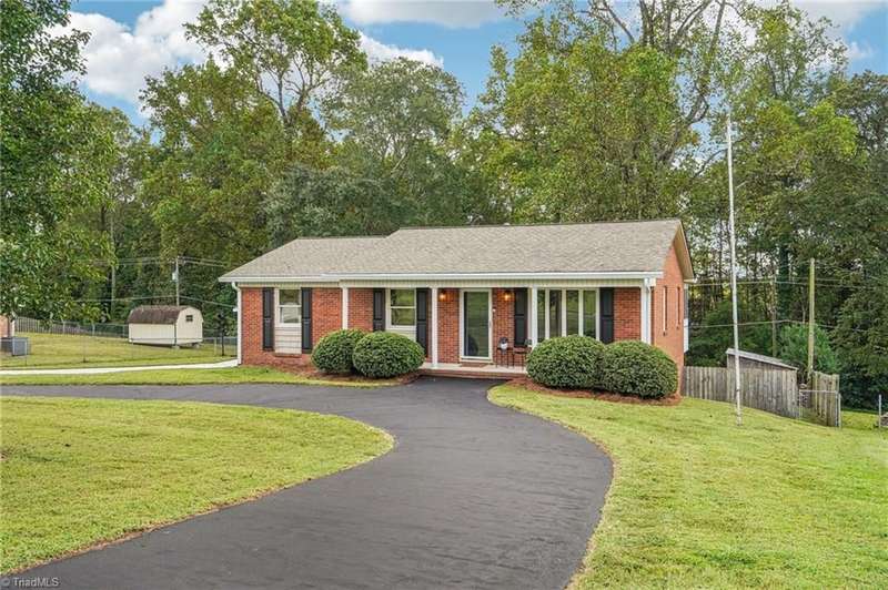 Adorable remodeled Brick Ranch