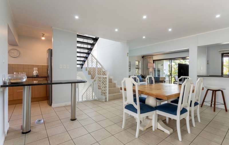 Open plan Diningroom