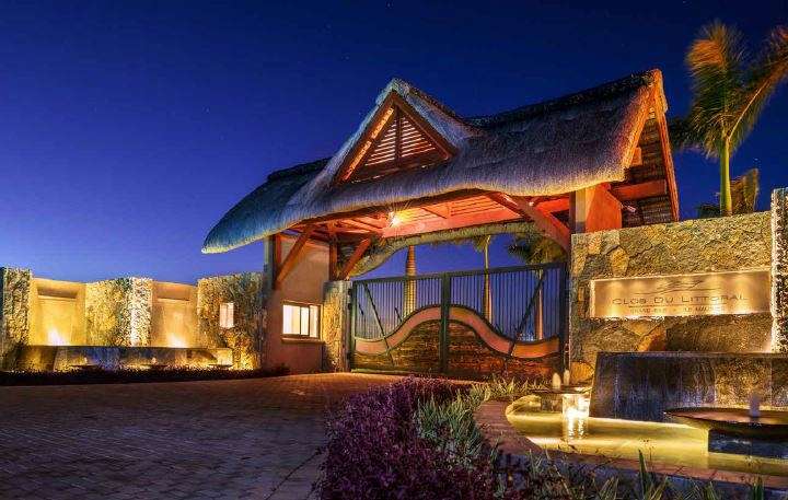 Nautica Villa Entrance - Clos du Littoral