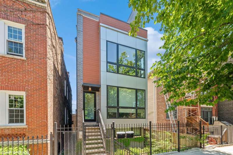 1519 N. Wood Street, Unit 2