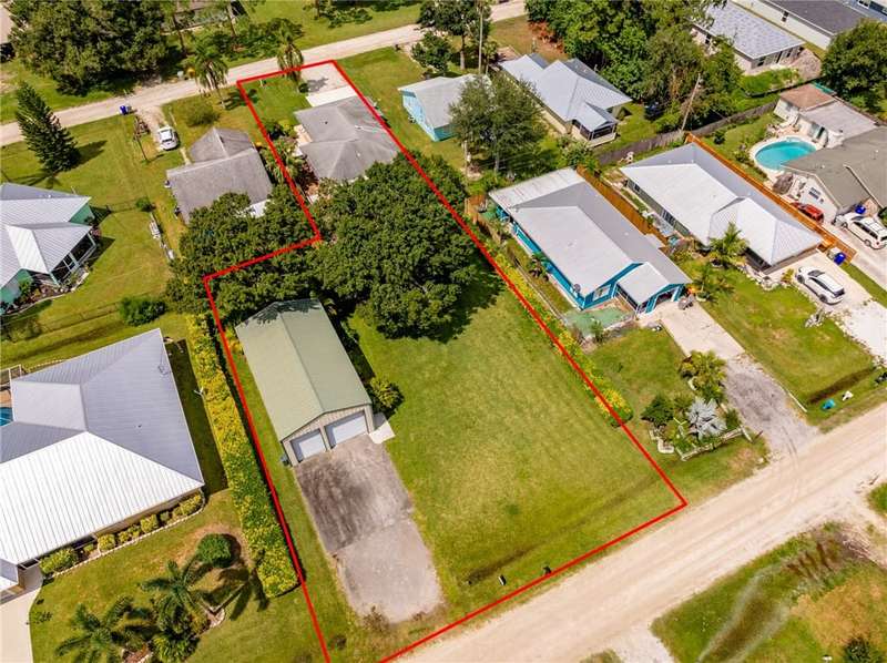 Home on 3 lots with detached garage