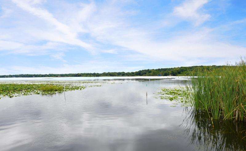 Cove to Nagawicka Lake