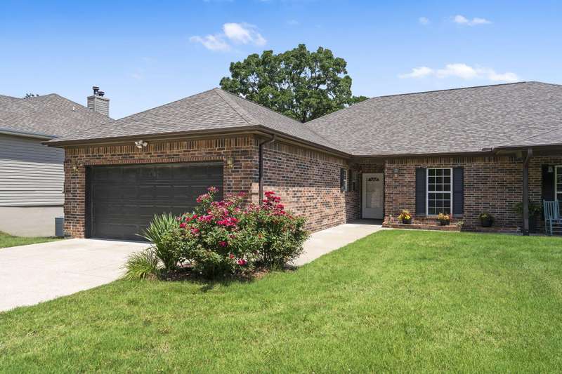 1-web-or-mls-HWJ07040