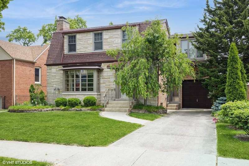 Welcome to 1707 North 78th Avenue!