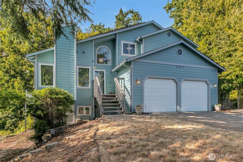 Spacious suburban sanctuary!