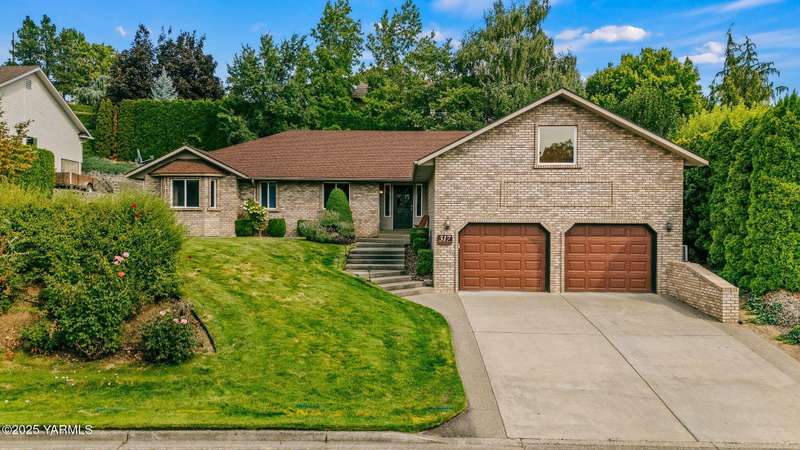 317 N 73rd Ave-1