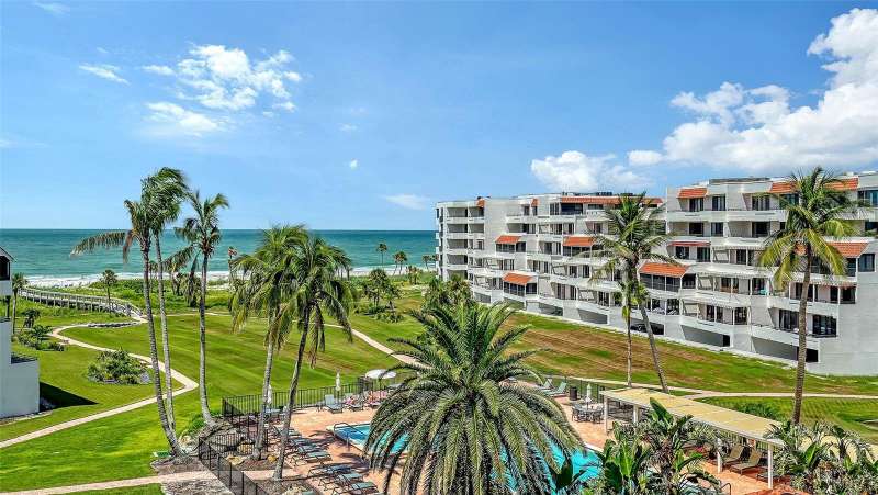 The "Coursan"  building - amazing Gulf of Mexico views